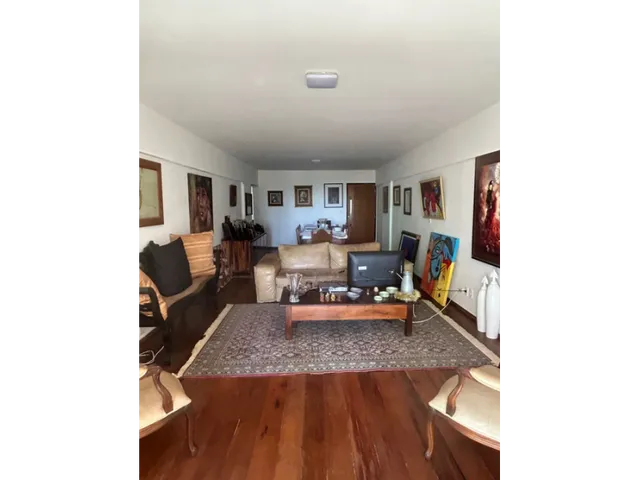 Imagem 16: Apartamento de Luxo com 4 Quartos e Vista para o Mar