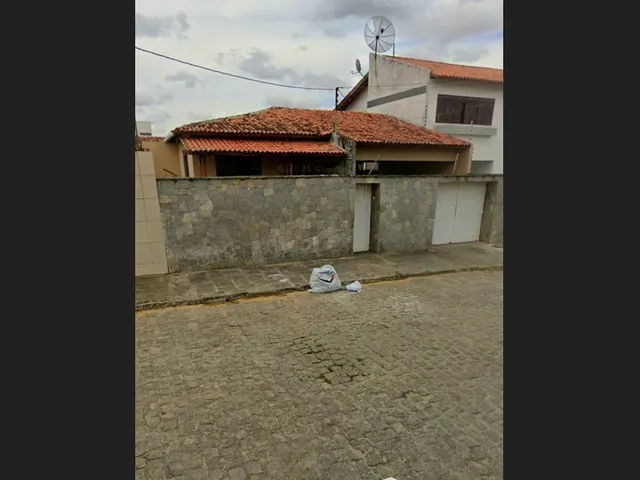 Imagem 8: Alugo Casa Grande, 5 Quartos, Bairro Liberdade