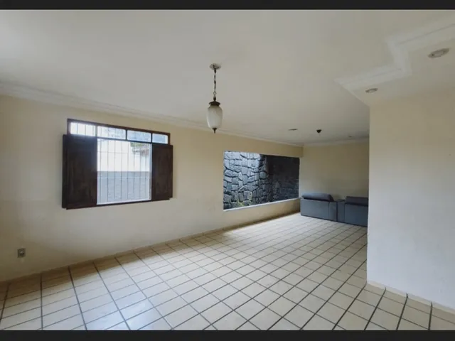 Imagem 5: Alugo Casa Grande, 5 Quartos, Bairro Liberdade