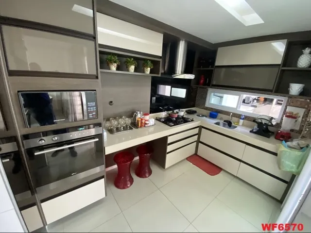Imagem 12: Bosque das Oliveiras, Eusébio, Casa Duplex com 3 Quartos, 4 Vagas de Garagem