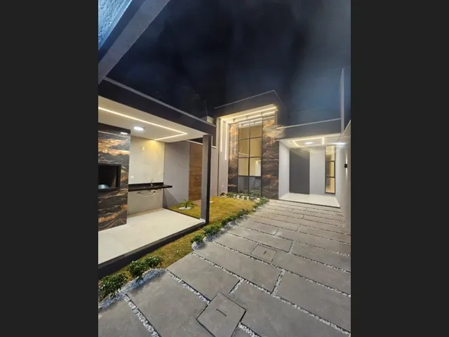 Imagem: Casa Plana com 3 Quartos, 2 Vagas de Garagem