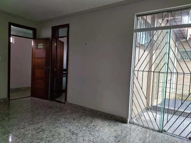 Imagem 4: Casa 4 Quartos Sendo 3 Suítes Bairro Marco - Tv. Estrela Próx João Paulo - 2Pav+Subsolo