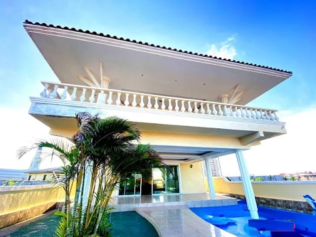 Imagem: Casa Duplex no Bairro Dunas com 3 Quartos