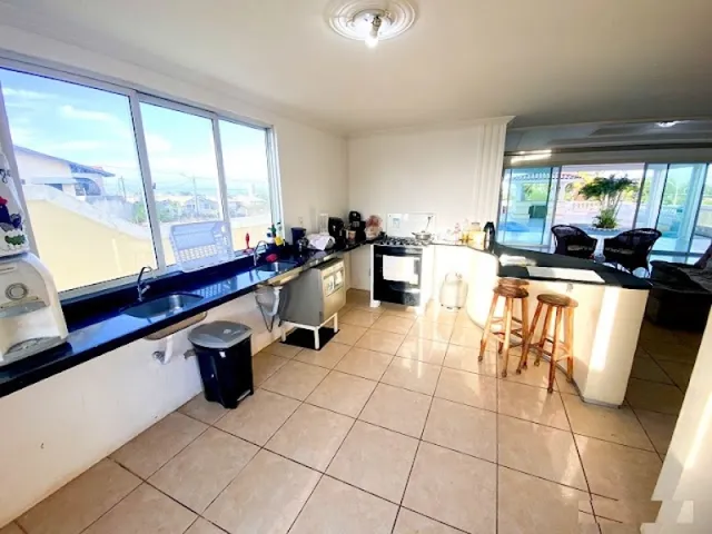 Imagem 3: Casa Duplex no Bairro Dunas com 3 Quartos, Vista Mar, 4 Vagas de Garagem, Piscina, Nascent