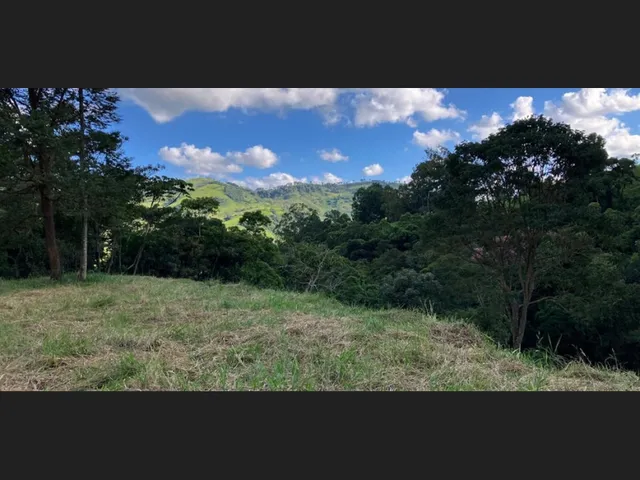 Imagem: Chácara com Platô de 600M2 Pronto para