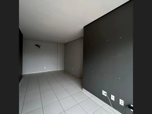Imagem: Condomínio la Reserve - Apartamento À