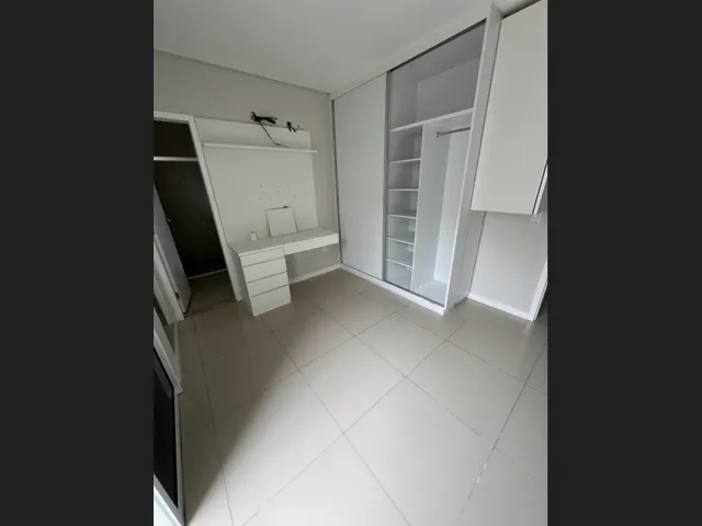 Imagem 5: Casa Duplex À Venda, Bairro Sapiranga com 4 Quartos, Rua Sem Saída com Porteiro