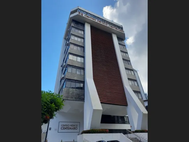 Imagem: A sala comercial possui 4 Dormitórios, 1 Banheiro, 1 Vaga