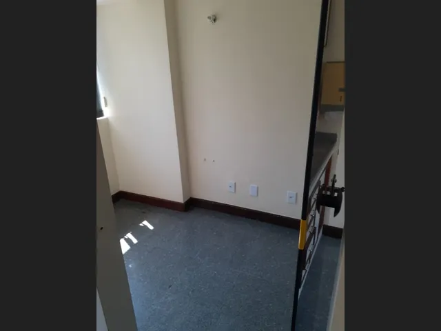 Imagem 2: Vendo Sala Centro Medico Centenario!