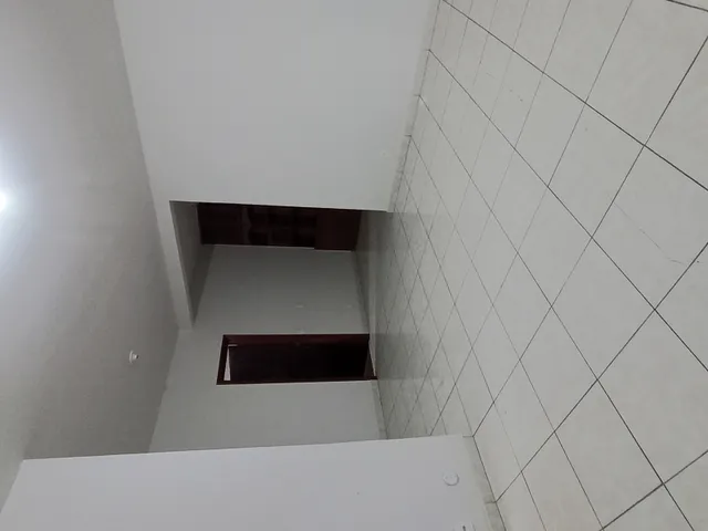 Imagem 13: Casa com 4 Quartos Colada Ao Centro de Itaboraí