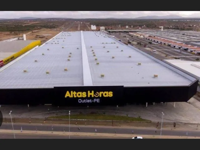 Imagem 1: Superbox no Altas Horas Outlet_ santa Cruz