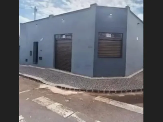 Imagem 2: Aluga-Se Excelente Cômodo Comercial de Esquina no Centro de Ituiutaba