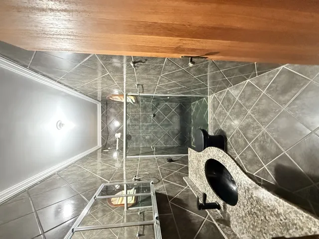 Imagem 7: Aluga-Se Casa Ampla - Excelente Localização! Serra Dourada II ( Atrás da Lotérica )