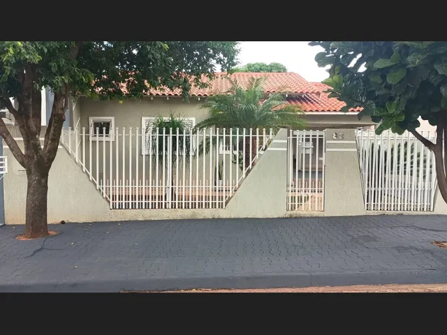 Imagem 3: Casa 132 Metros 3 Quartos Rua Gurucaia Número 82 na Cidade de Pérola no Paraná