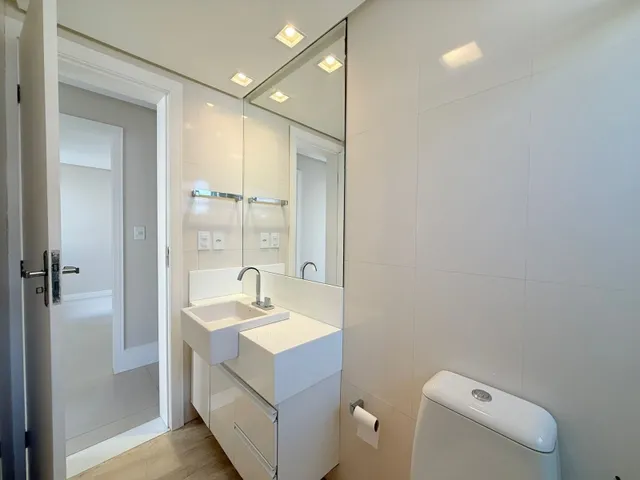 Imagem 4: Apartamento no Marivan Reformado