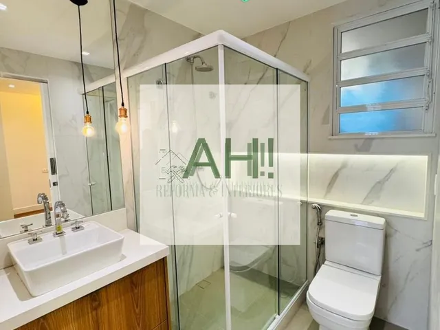 Imagem 4: Apartamento de Luxo com 4 Quartos e 2 Vagas em Icaraí, Niterói, 250m², Próximo a