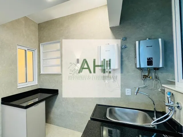Imagem 8: Apartamento de Luxo com 4 Quartos e 2 Vagas em Icaraí, Niterói, 250m², Próximo a