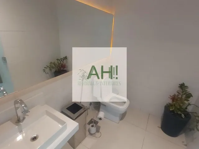 Imagem 2: Escritório à Venda 30m2 em Centro Niterói, Com Garagem e Próximo a Conveniências