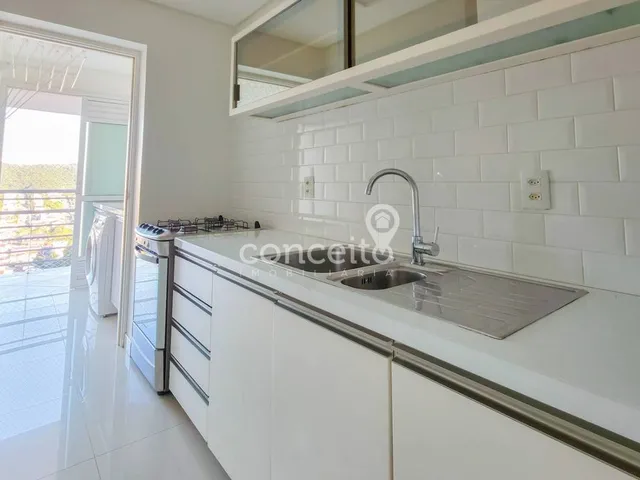 Imagem 8: Apartamento Semimobiliado com 2 Dormitórios na Água Verde!