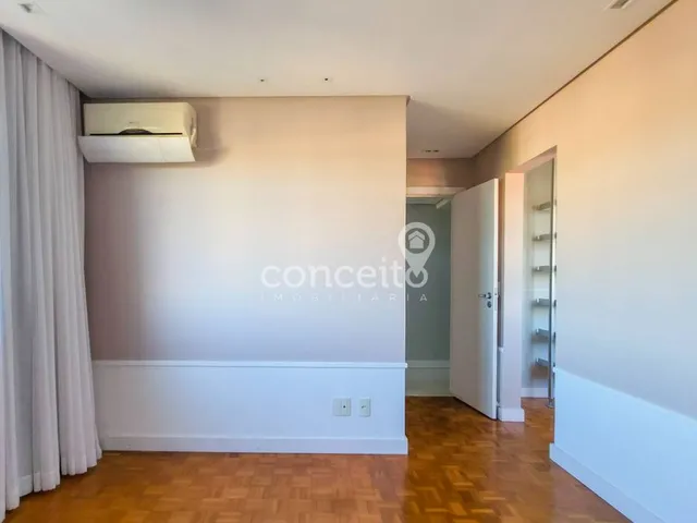 Imagem 5: Apartamento Semimobiliado com 2 Dormitórios na Água Verde!
