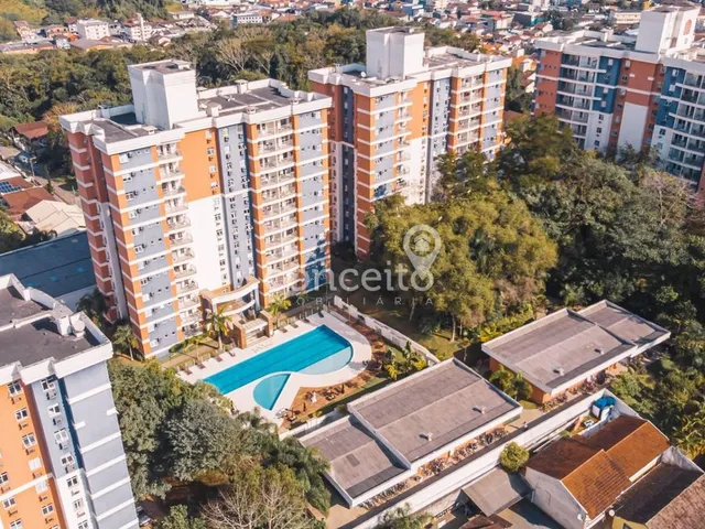Imagem 11: Apartamento Semimobiliado com 2 Dormitórios na Água Verde!