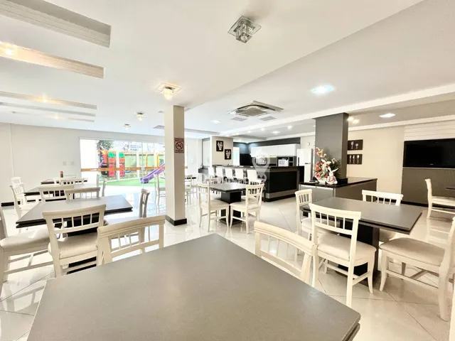 Imagem 10: Apartamento Mobiliado com 2 Dormitórios na Água Verde