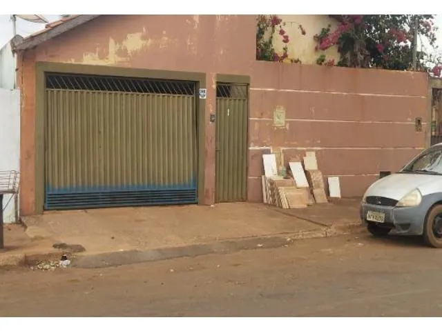 Imagem 3: CASA RESIDENCIAL em Quirinópolis - GO, Municipal