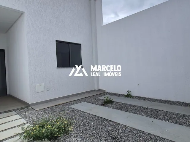 Imagem 2: VENDO CASA NOVA BAIRRO CONVEIMA 3/4 SENDO 01 SUITE, GARAGEM E QUINTAL A POUCOS M