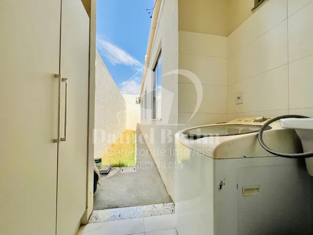 Imagem 3: Casa com três quartos a venda no bairro morada Nobre