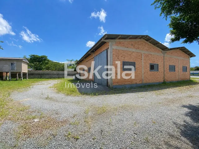 Imagem: Galpão com 2.429M² de Área Total