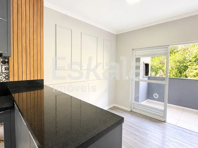 Imagem: Apartamento Semimobiliado Com 02 Quartos