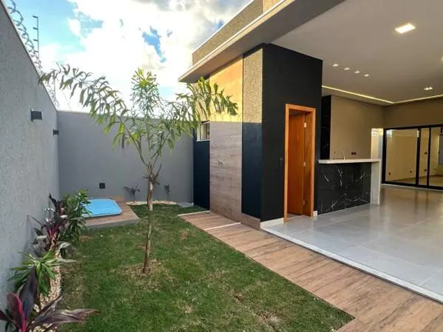Imagem 13: Casa Térrea de Alto Padrão com Área de Lazer Completa em Localização Privilegiada!