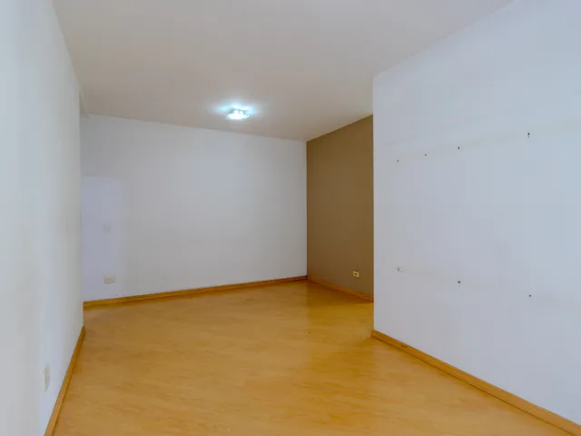 Imagem 7: Apartamento para venda em Chácara Inglesa com 3 quartos, sendo 1 suíte, 75m²
