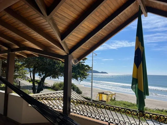 Imagem 3: Casa Beira-Mar para Aluguel de Temporada em Bombas