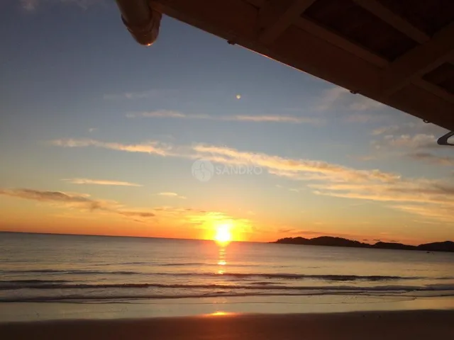 Imagem 3: Casa Beira-Mar para Aluguel de Temporada em Bombas