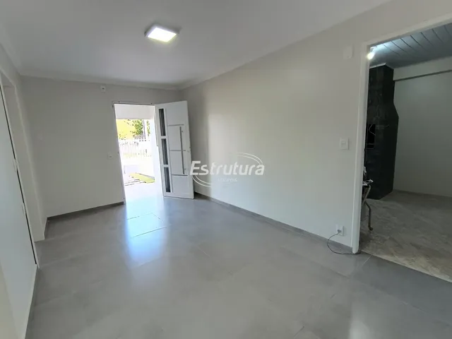 Imagem 4: Belíssima casa toda reformada na Tancredo Neves com 4 dormitórios