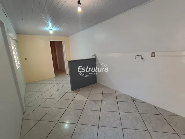 Imagem 3: Belíssima casa toda reformada na Tancredo Neves com 4 dormitórios