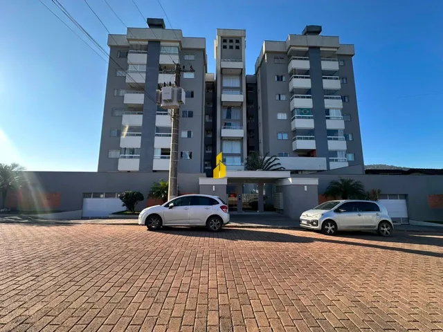 Imagem 11: Apartamento SEMI MOBILIADO
