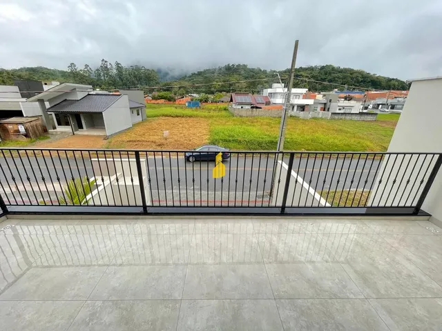 Imagem 10: LINDA CASA COM 3 SUÍTES NA CIDADE DE TIMBÓ/SC