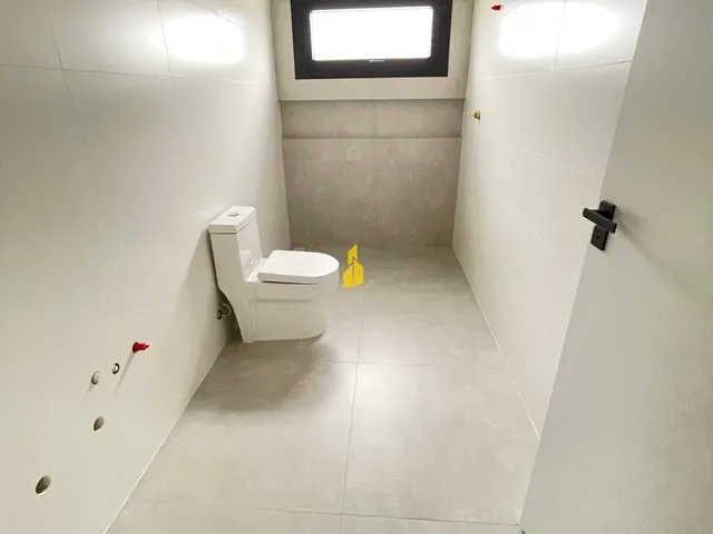 Imagem 8: LINDA CASA COM 3 SUÍTES NA CIDADE DE TIMBÓ/SC