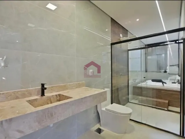 Imagem 11: QE 56 - 380M² - 4 QUARTOS - SUÍTE MASTER - 3 PAVIMENTOS - HABITE-SE - GUARÁ II