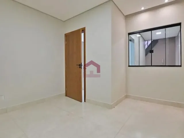 Imagem 12: QE 56 - 380M² - 4 QUARTOS - SUÍTE MASTER - 3 PAVIMENTOS - HABITE-SE - GUARÁ II
