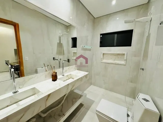 Imagem 13: CONDOMÍNIO FECHADO - 300M² - 4 QUARTOS - 2 SUÍTES - PISCINA - VICENTE PIRES
