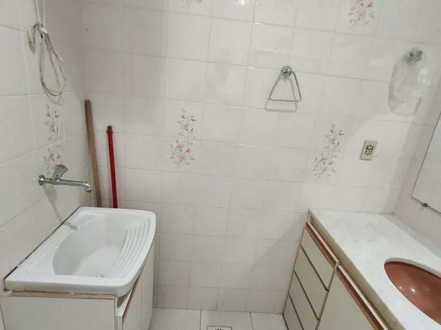 Imagem 9: Apartamento Quarto e Sala Frente p/ Mar Disponível p/ Locação Anual no Centro de