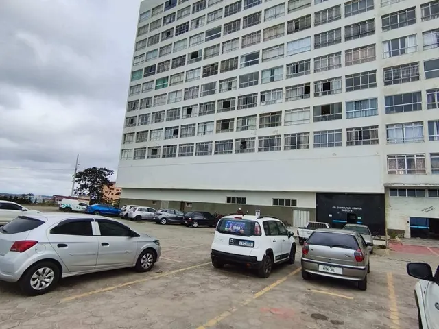 Imagem 16: Apartamento Quarto e Sala Frente p/ Mar Disponível p/ Locação Anual no Centro de