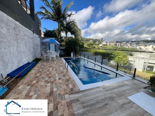 Imagem 12: Casa de alto padrão no Condomínio Suru - Santana de Parnaíba-SP: 3 quartos, 3 suítes