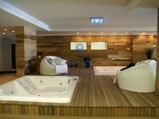 Imagem 6: Apartamento com 4 dormitórios sendo 4 suítes e 3 vagas de garagem em Itapema/SC