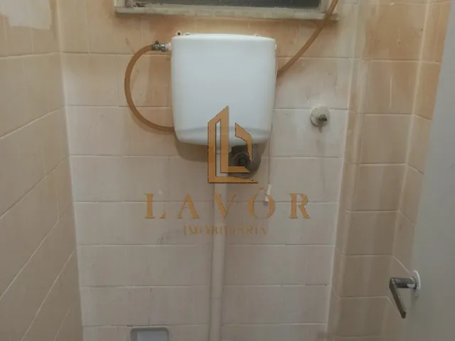 Imagem 15: Vendo, reformado, 2 quartos, suite, garagem, comercio diversos, metrô