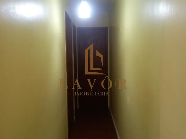 Imagem 16: Apartamento reformado, ref 2405, 2 quartos, varanda, garagem, piscina, play R$630.000