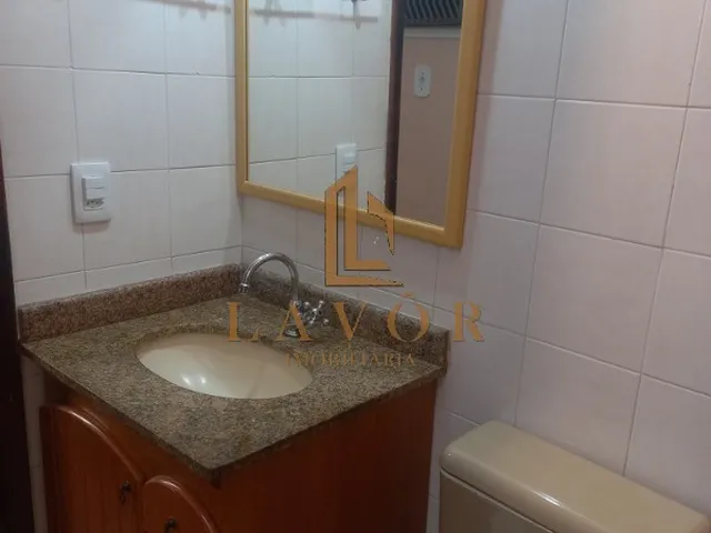 Imagem 4: Apartamento reformado, ref 2405, 2 quartos, varanda, garagem, piscina, play R$630.000